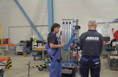 ABUS crane operator controls ABUS crane in production hall of the company NedTrain Componenten 