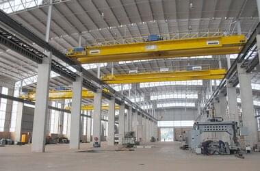 Material transport within the production area by five ABUS double-girder travelling cranes ZLK