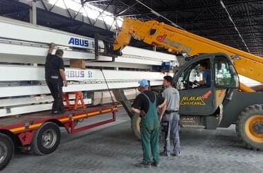 Assembly of ABUS cranes in the Croatian company KFK Tehnika
