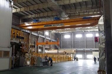 Double girder travelling crane with spreader beam in paper production in Taiwan