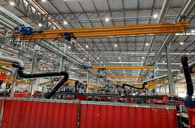 Suspended rail systems to improve intralogistics in the company Sao Jose Industrial