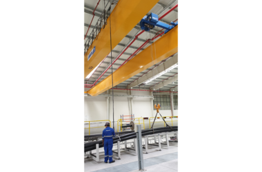 Employee operated double girder crane with rope hoist type D
