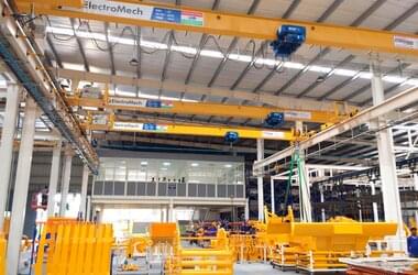 Single girder travelling cranes with load capacity between 2 and 4 t