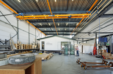 ABUS double girder crane ZHB-3 in the company Montana Chaletbouw in the Netherlands